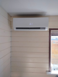 Haier серии Flexis DC-Inverter Белый