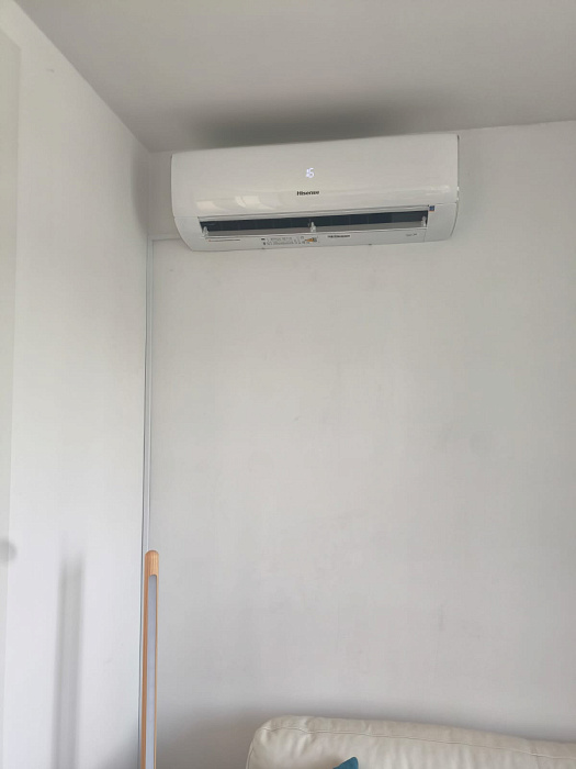 Hisense AS-18UW4RMSKB01