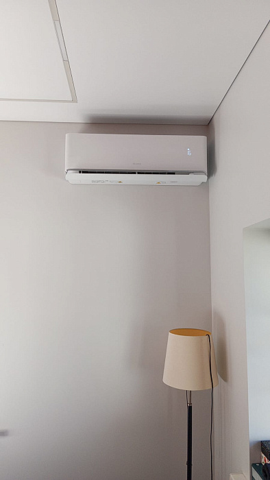 Gree GWH12AVCXD-K6DNA1A/I White Внутренний блок настенного типа