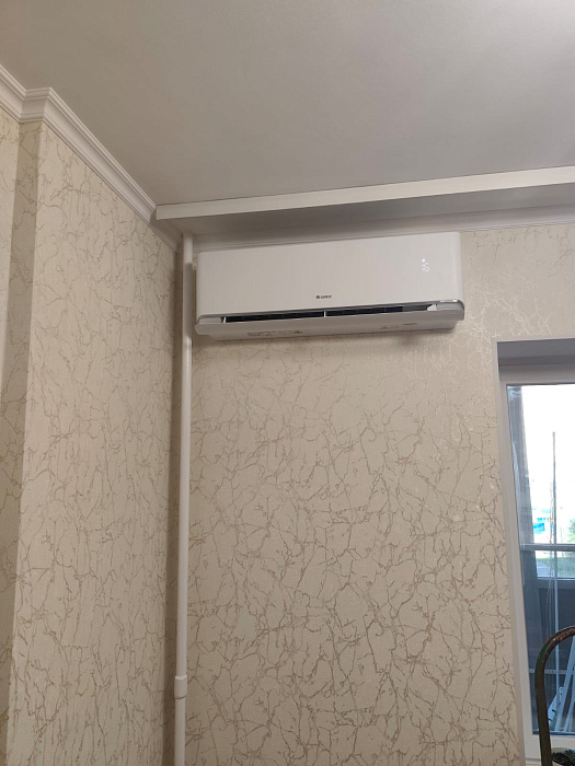 Gree GWH18AVDXE-K6DNA1A White